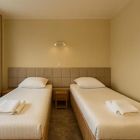 Kameralny Tm Отель *