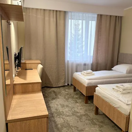 Отель Kameralny Tm Радом