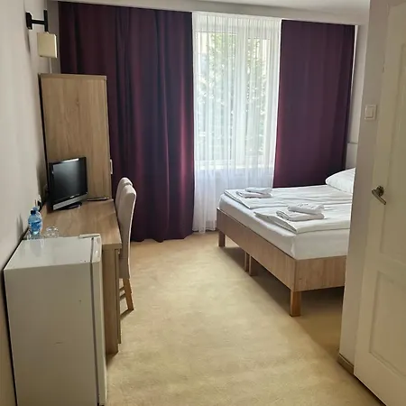 Отель Kameralny Tm Радом